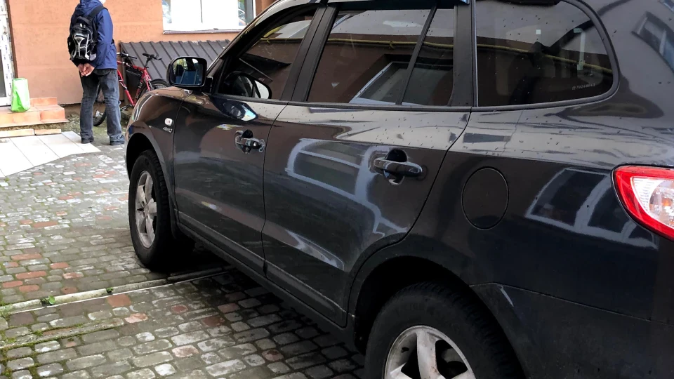 Hyundai Santa Fe Чорний металік 2.2CDTI 3