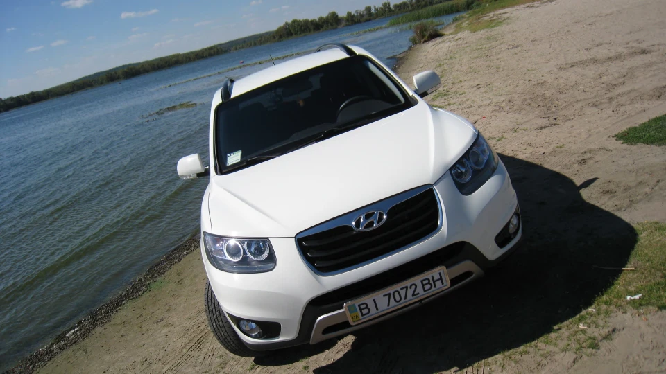 Hyundai Santa Fe CRDI 2.2 🔊 4