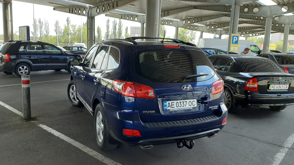 Hyundai Santa Fe diesel line 4