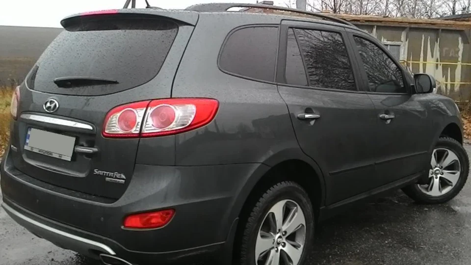 Hyundai Santa Fe Gray Emerald F/L 3