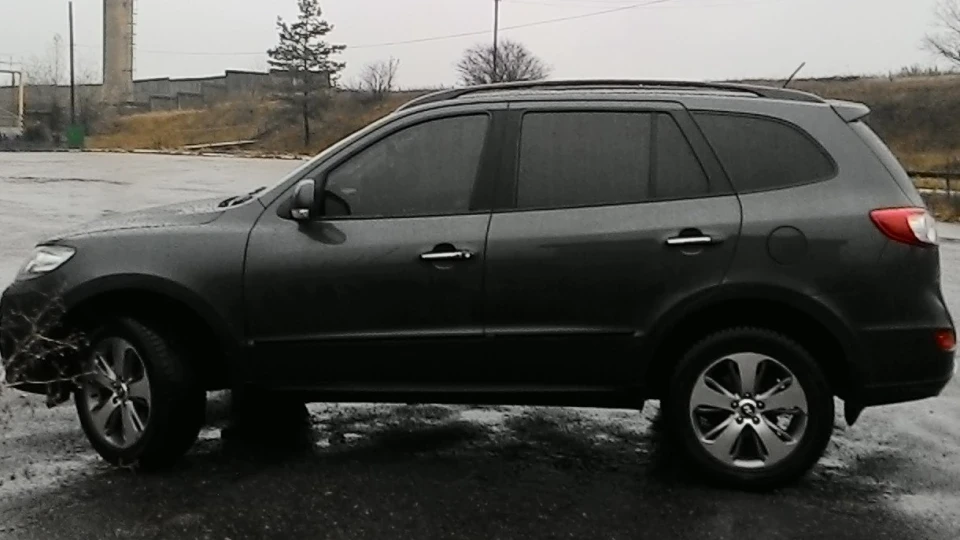 Hyundai Santa Fe Gray Emerald F/L 5