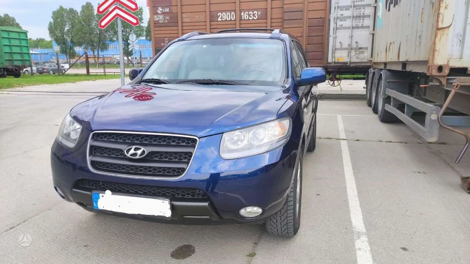 Hyundai Santa Fe Синій кит) 2