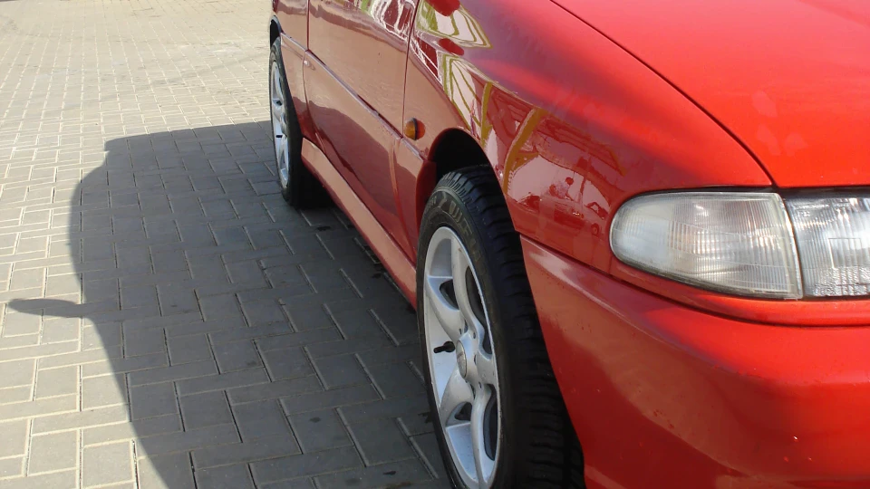 Hyundai Scoupe mini Ferrari 3