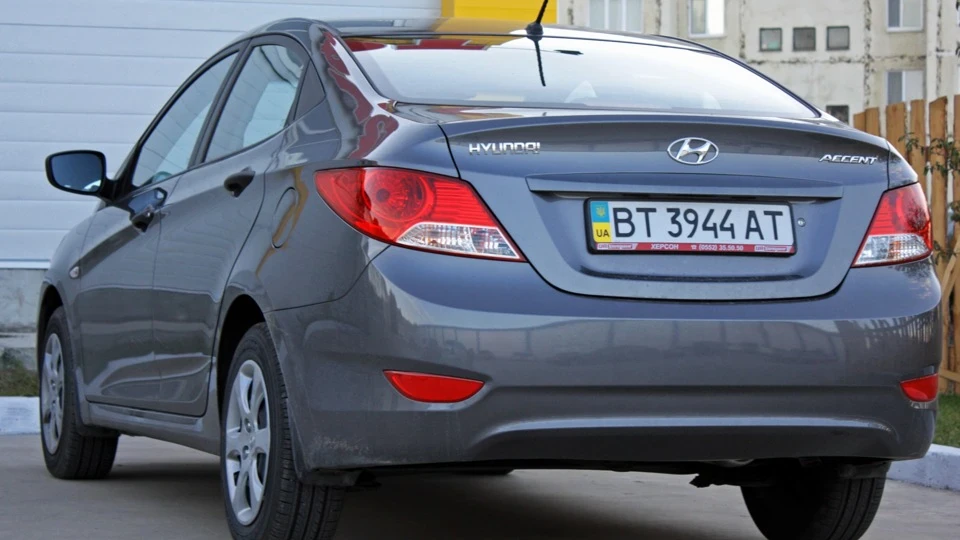 Hyundai Solaris Accent 3