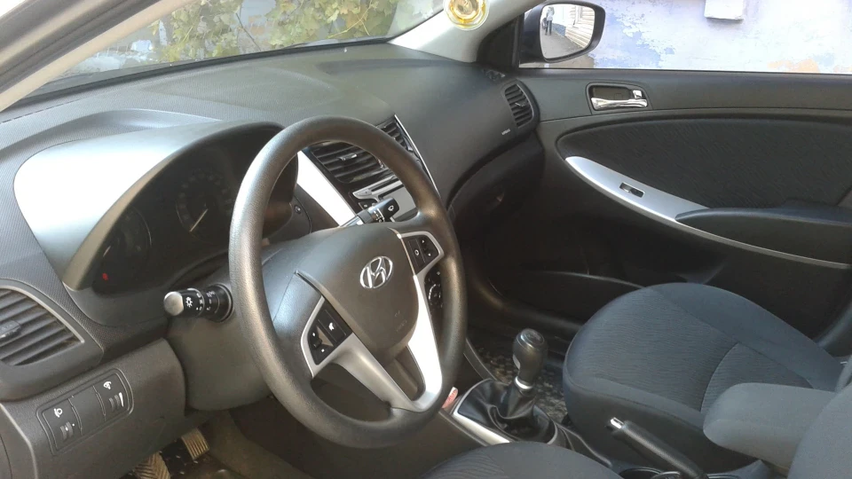 Hyundai Solaris він же Accent 3