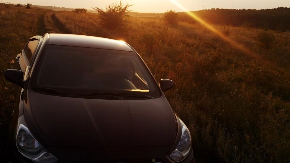 Hyundai Solaris Пурпурний 5
