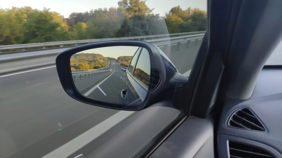 Hyundai Solaris RB 1.6 MT Comfort 2