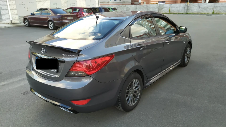Hyundai Solaris Zeus 5