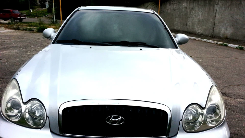 Hyundai Sonata 3