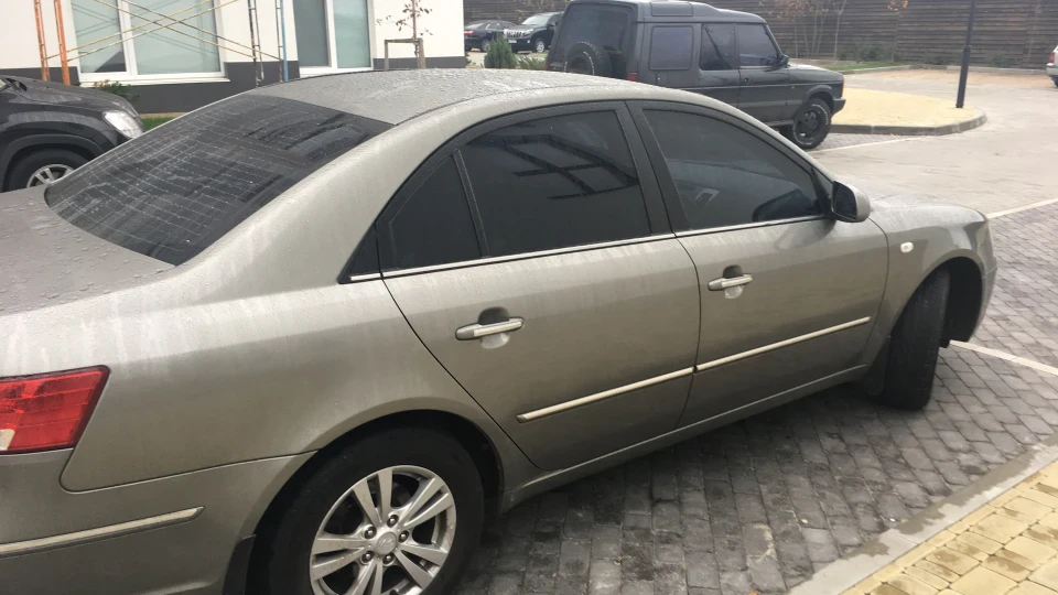 Hyundai Sonata 4