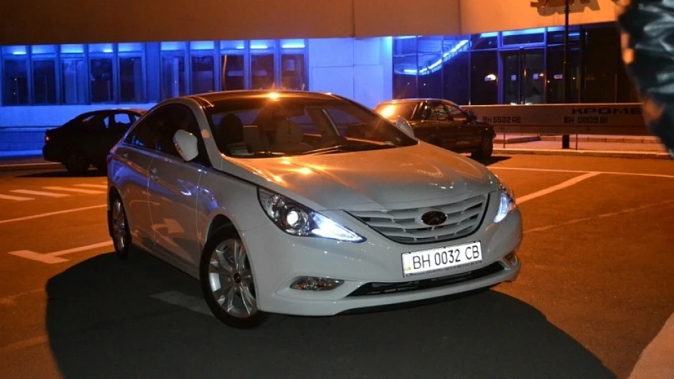 Hyundai Sonata 4
