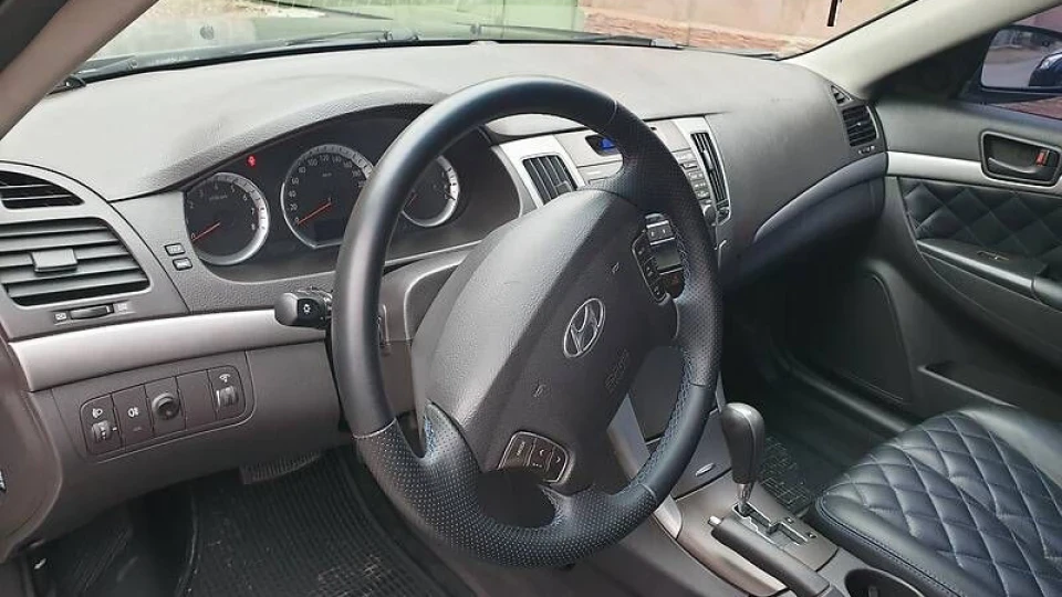 Hyundai Sonata 3