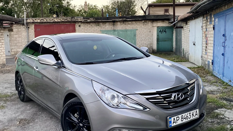 Hyundai Sonata 😈