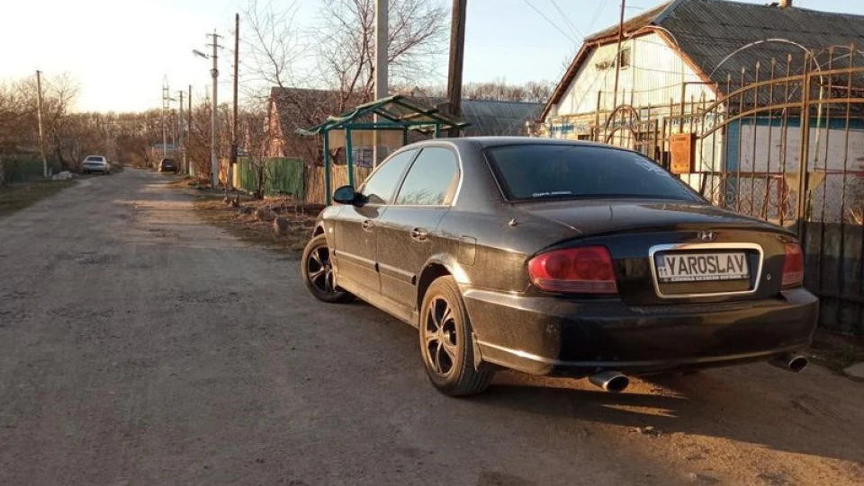Hyundai Sonata 2