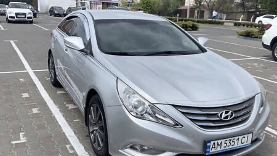Hyundai Sonata