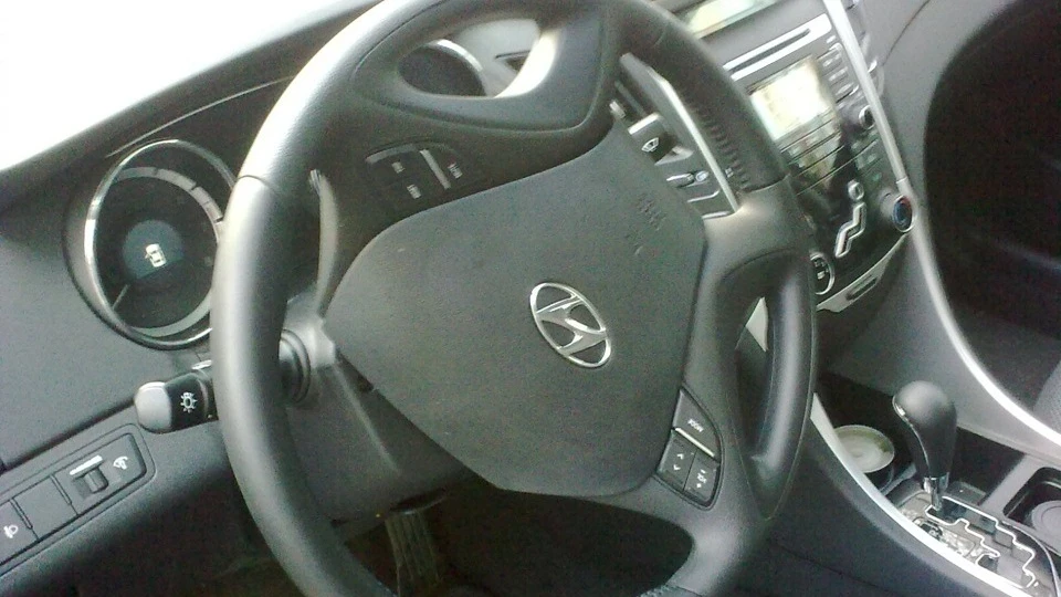 Hyundai Sonata 3