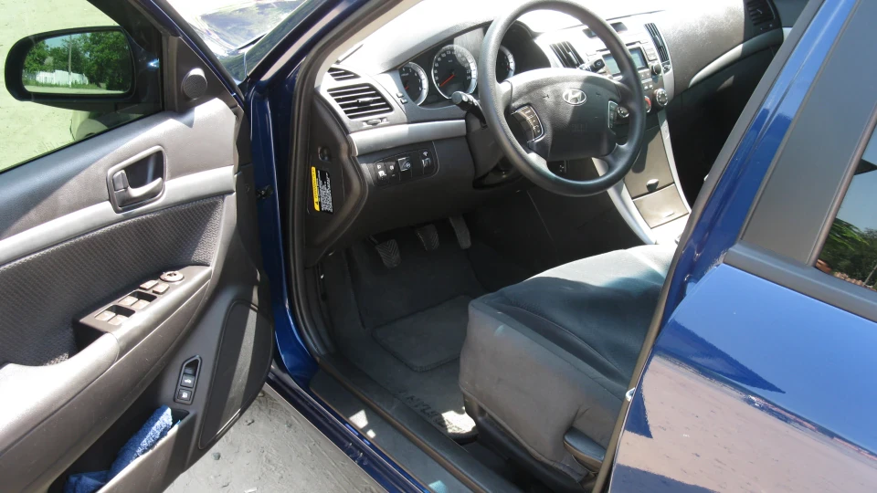 Hyundai Sonata 3