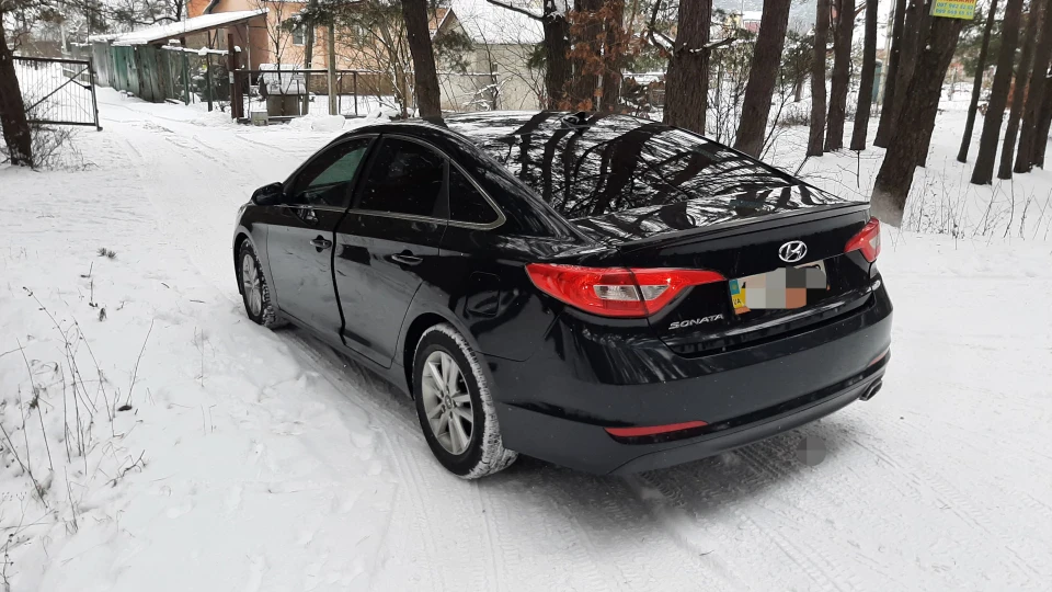 Hyundai Sonata 2
