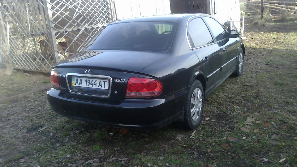 Hyundai Sonata 4