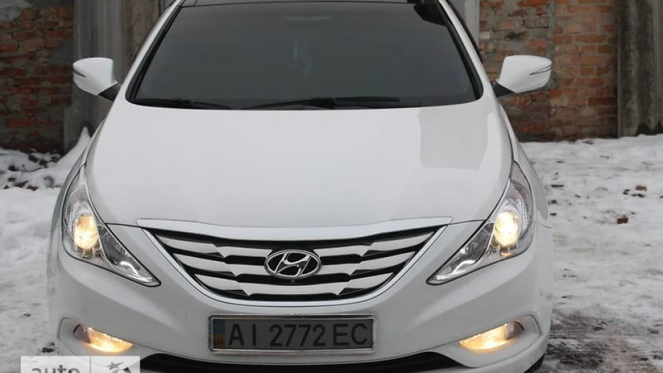 Hyundai Sonata 3