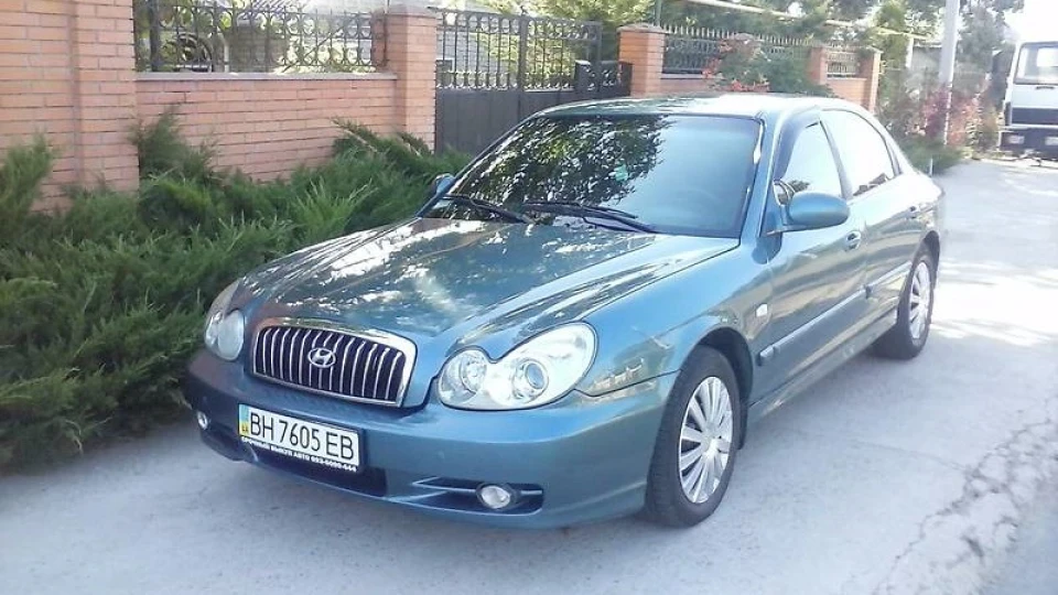 Hyundai Sonata 3