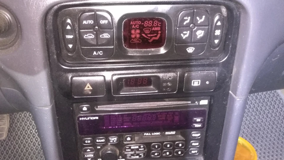 Hyundai Sonata 4