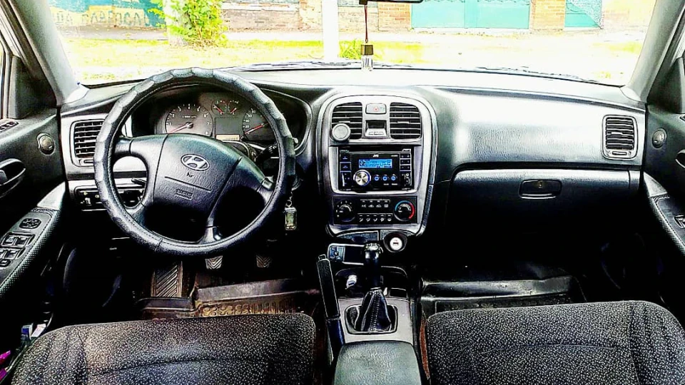 Hyundai Sonata 4