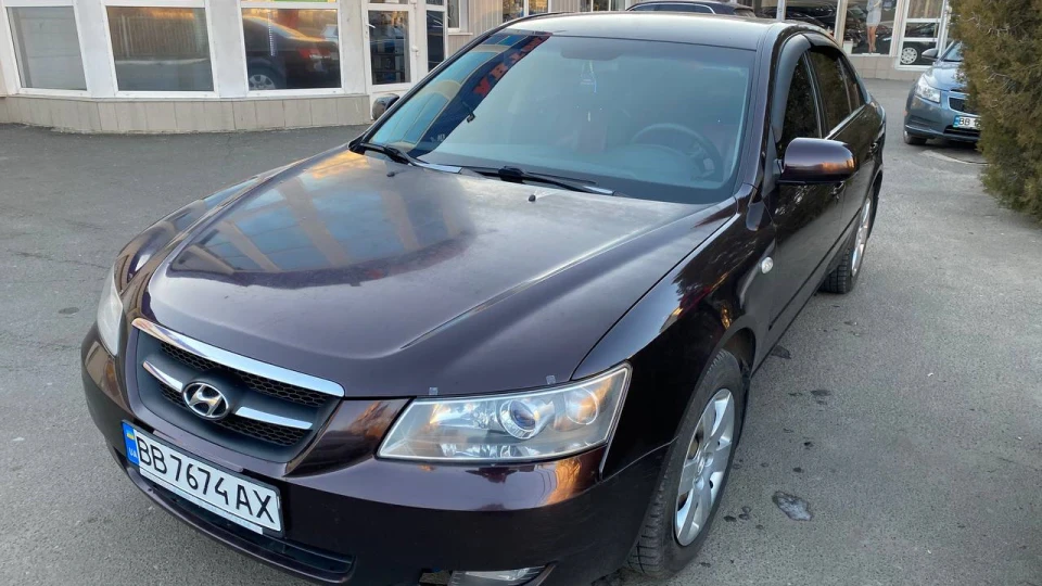 Hyundai Sonata 3