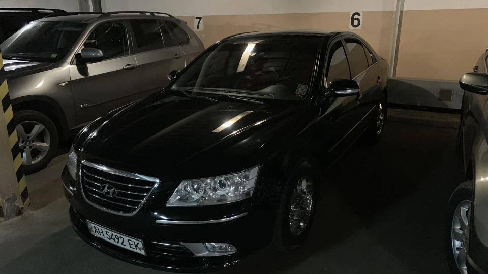 Hyundai Sonata 2