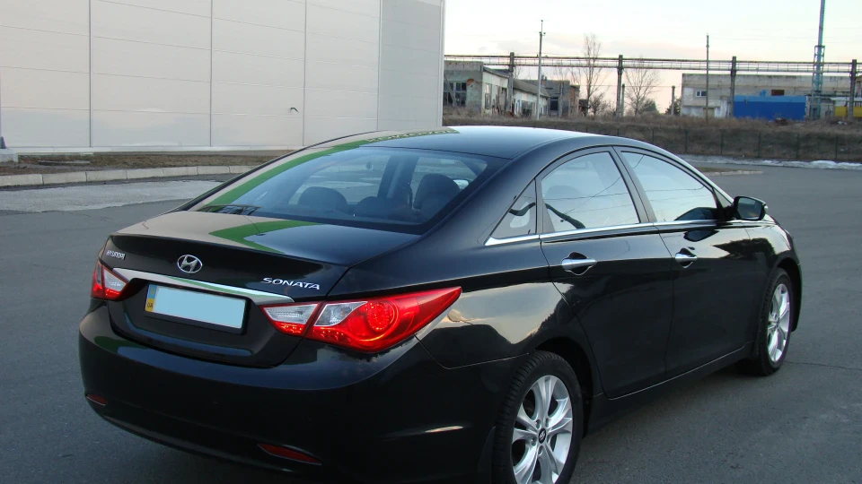 Hyundai Sonata 3