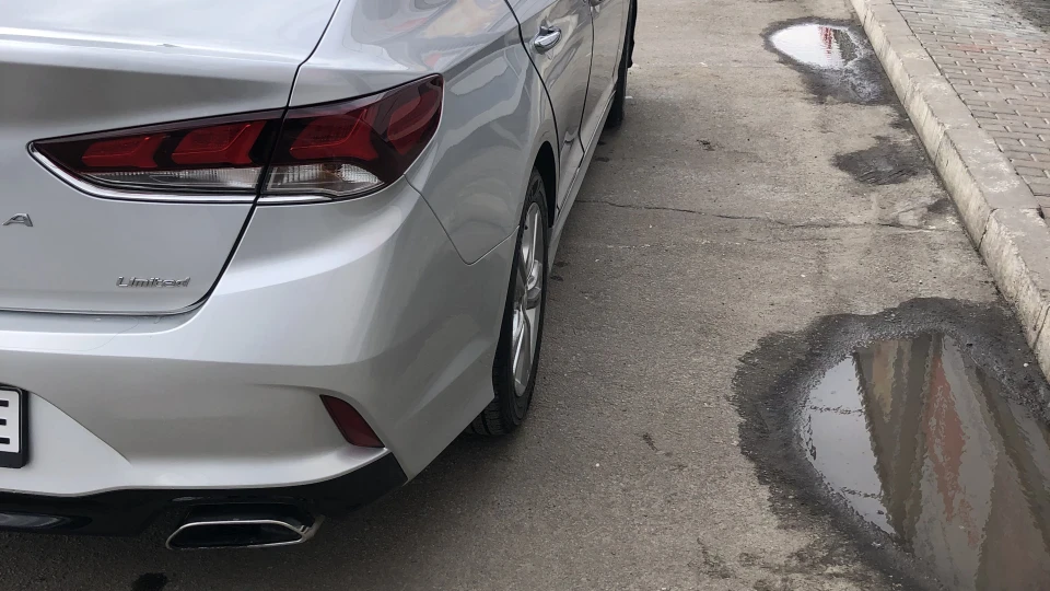 Hyundai Sonata 4