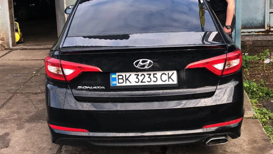 Hyundai Sonata 2