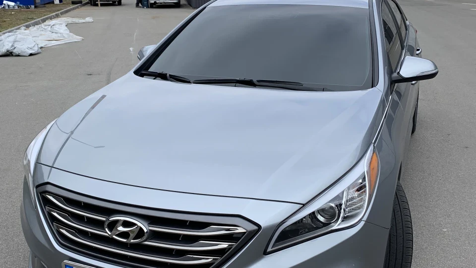 Hyundai Sonata 2
