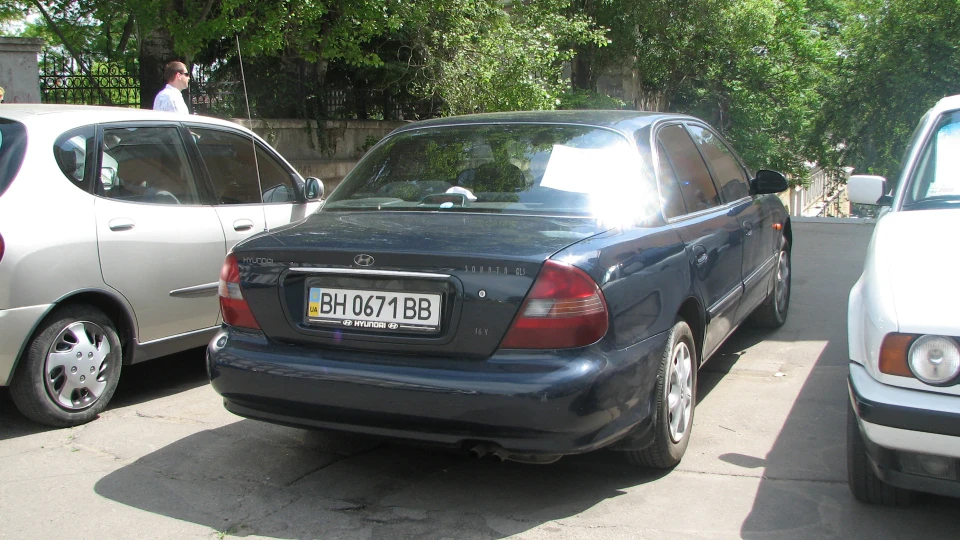 Hyundai Sonata 3