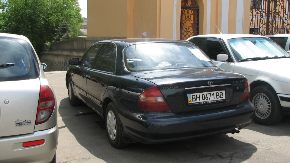 Hyundai Sonata 4