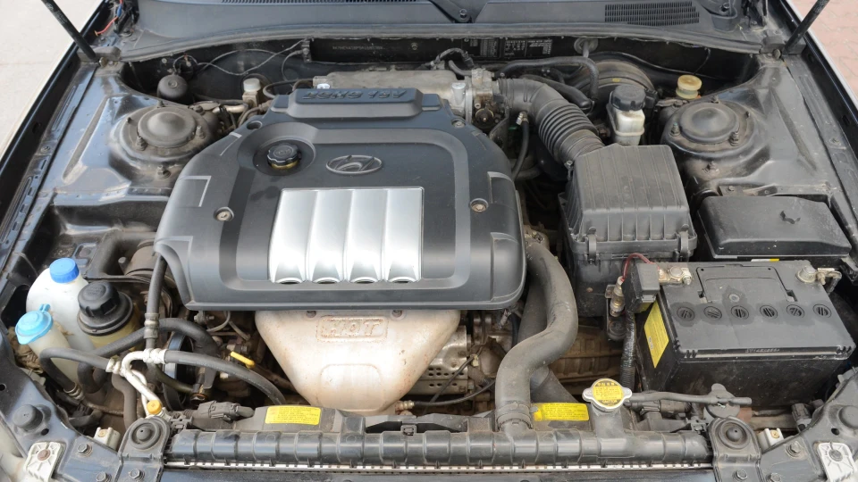 Hyundai Sonata 2