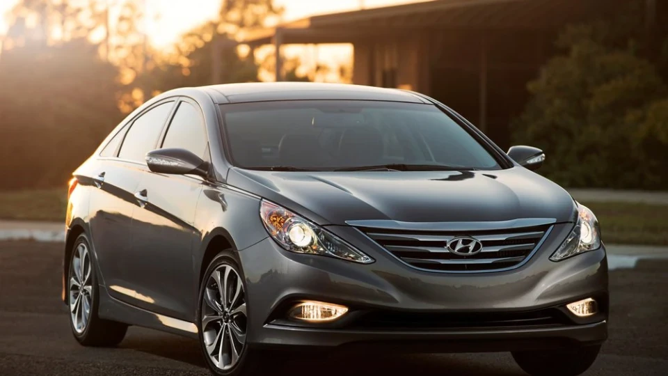 Hyundai Sonata 2