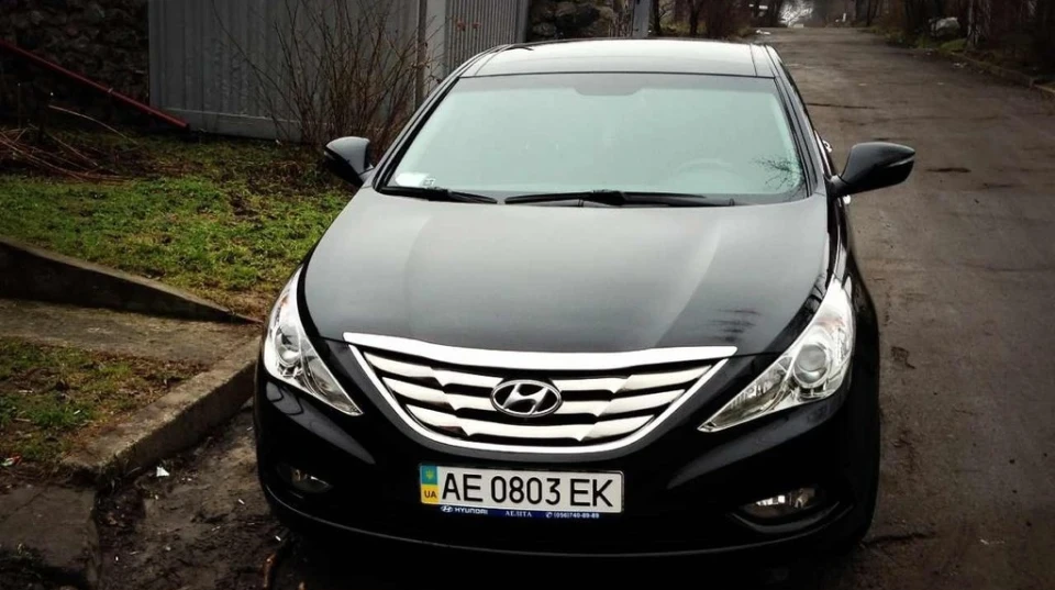 Hyundai Sonata 2