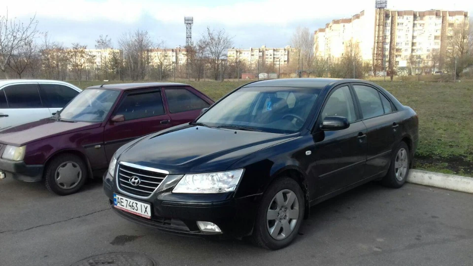 Hyundai Sonata 2