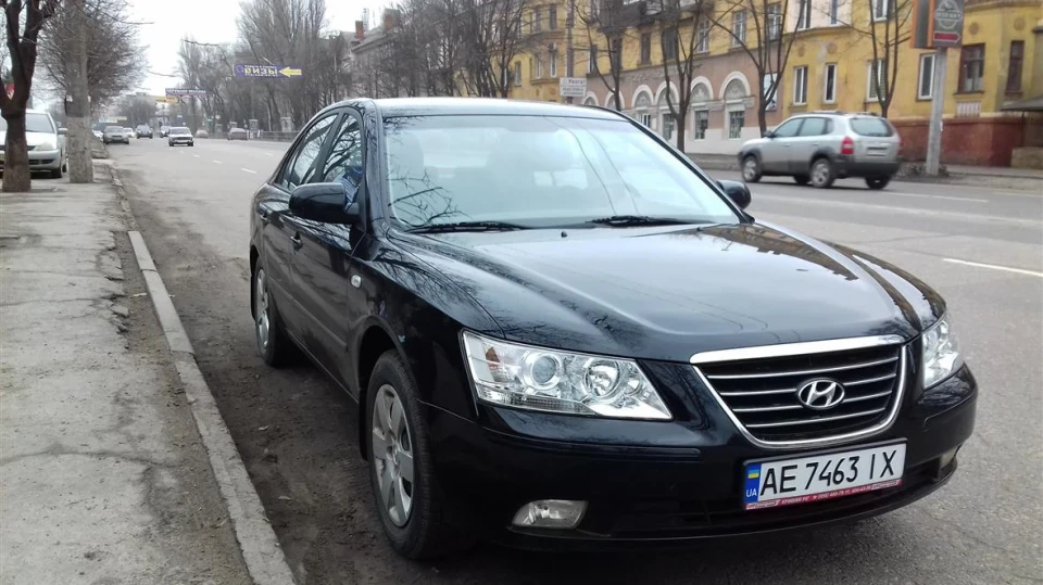 Hyundai Sonata 3