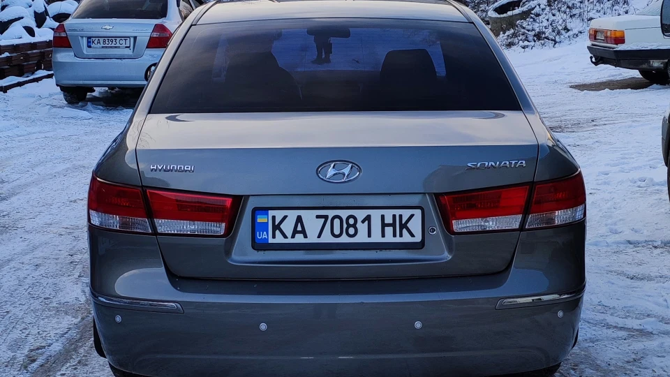 Hyundai Sonata 2