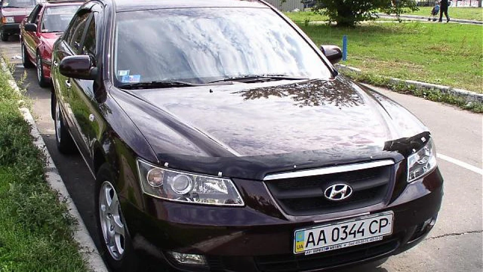 Hyundai Sonata 2