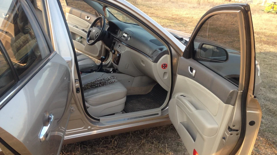Hyundai Sonata 3