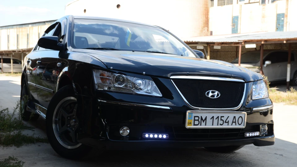 Hyundai Sonata 2