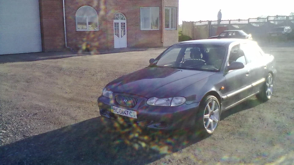 Hyundai Sonata 4