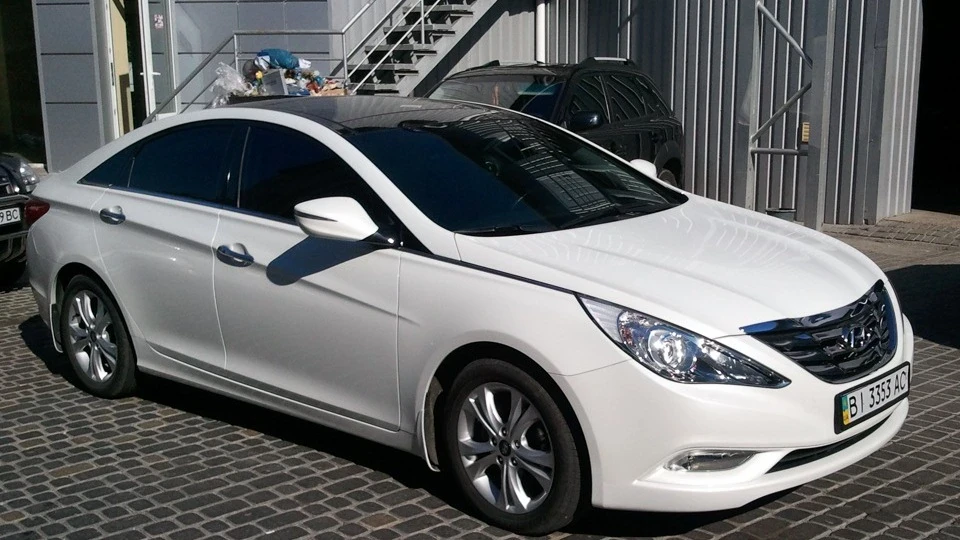 Hyundai Sonata 3