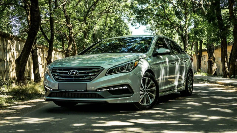 Hyundai Sonata 3