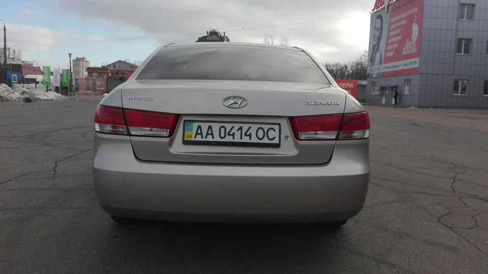 Hyundai Sonata 2