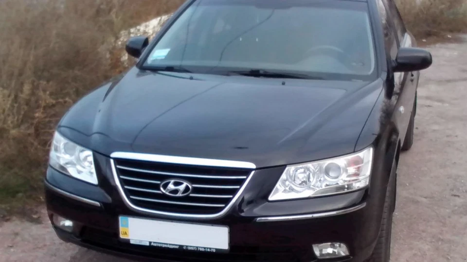 Hyundai Sonata 2