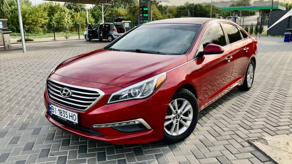 Hyundai Sonata 2
